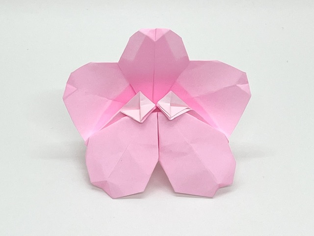 桜の花を創作しました！